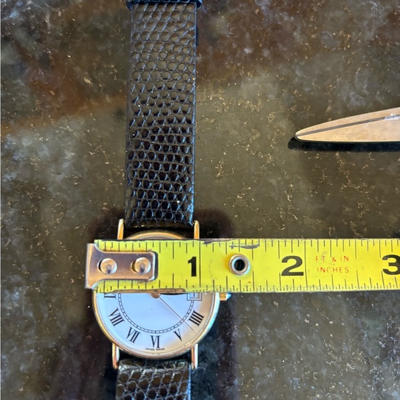 Tiffany & Co Unisex 14k gold watch - Picture 8 of 8